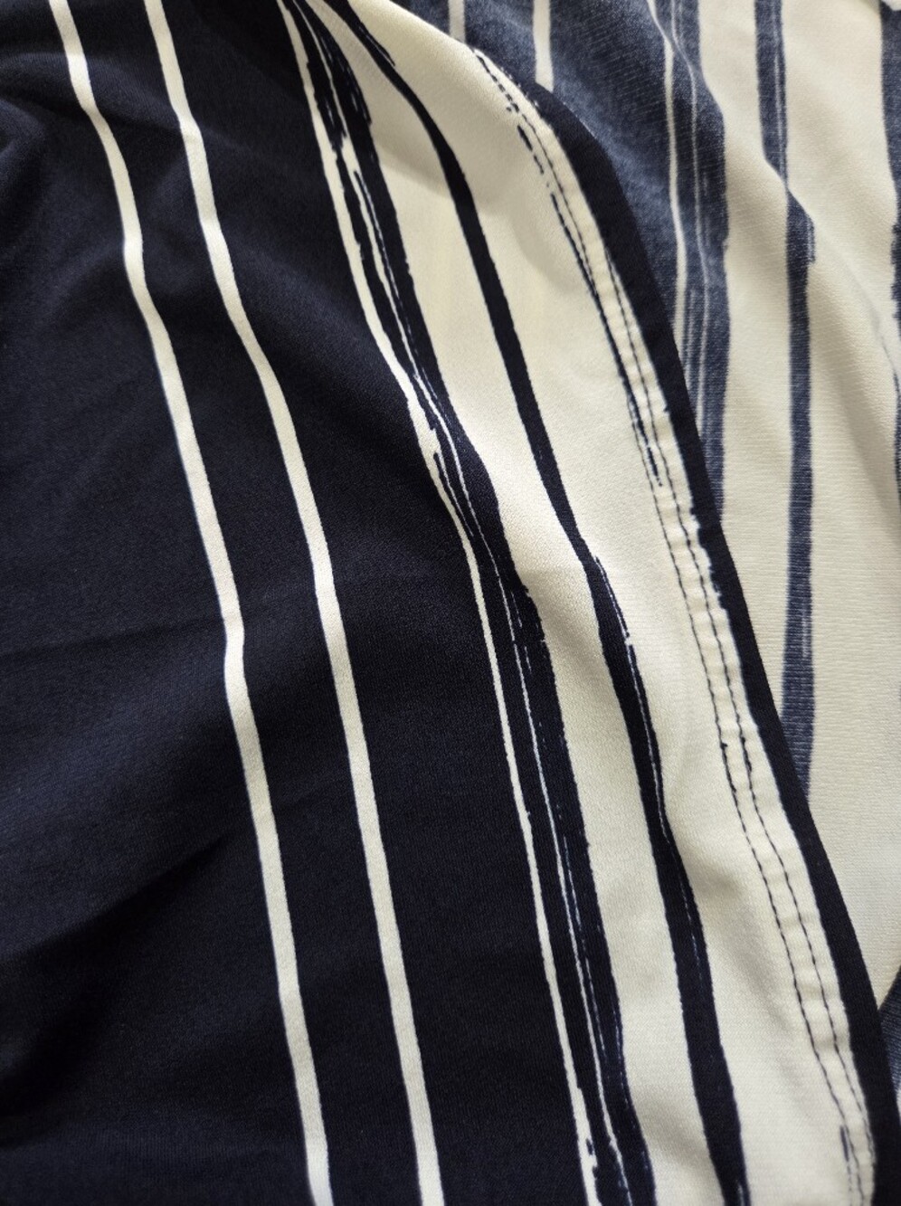 London Times Navy & White Chevron Twist-Front Maxi Dress - Size 16 - Picture 6 of 8